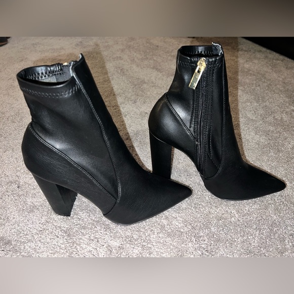 Black Qupid Heeled Boots - Picture 3 of 8
